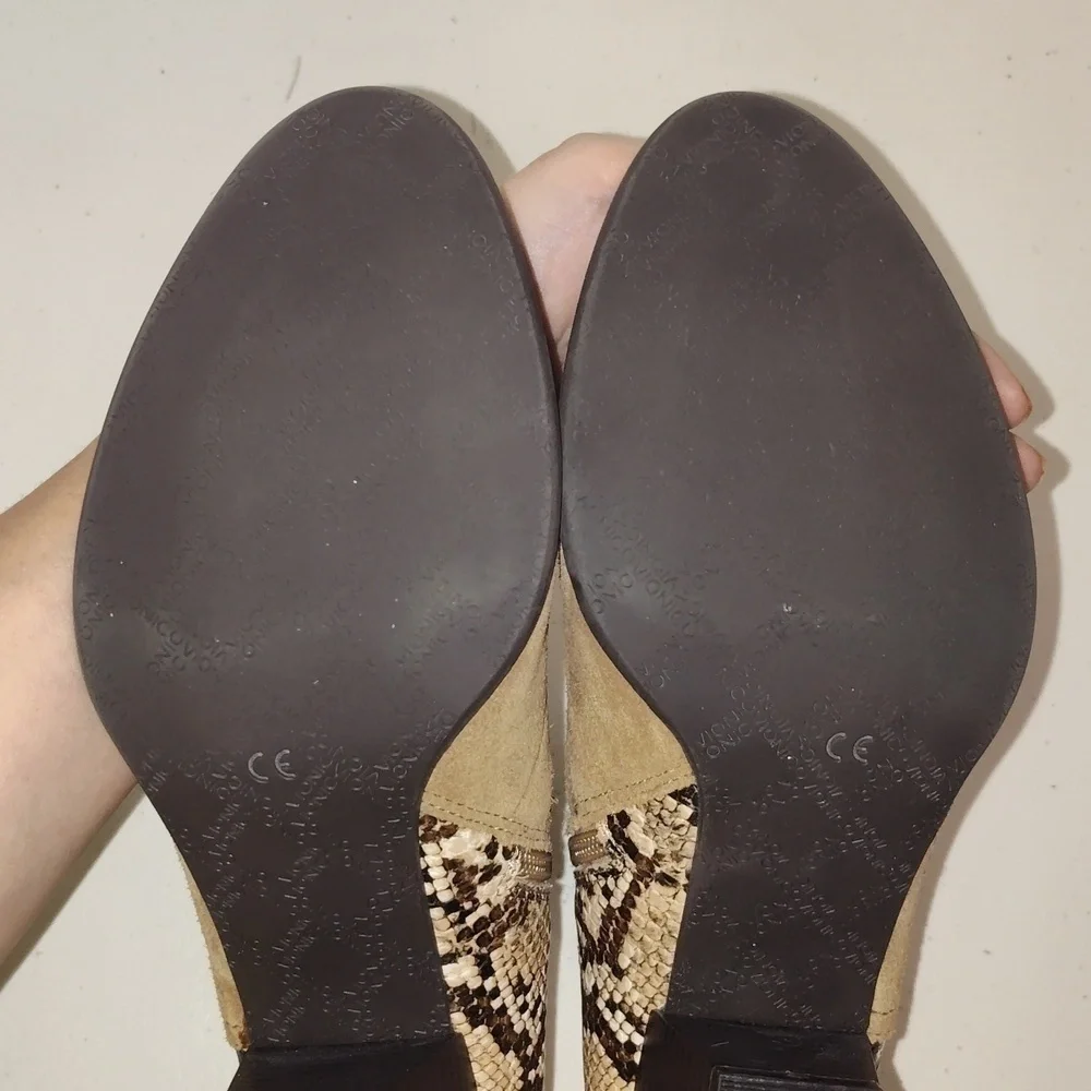 Vionic Naomi Tan Suede and Faux Brown and Tan Snake Print Ankle Boots Size 8